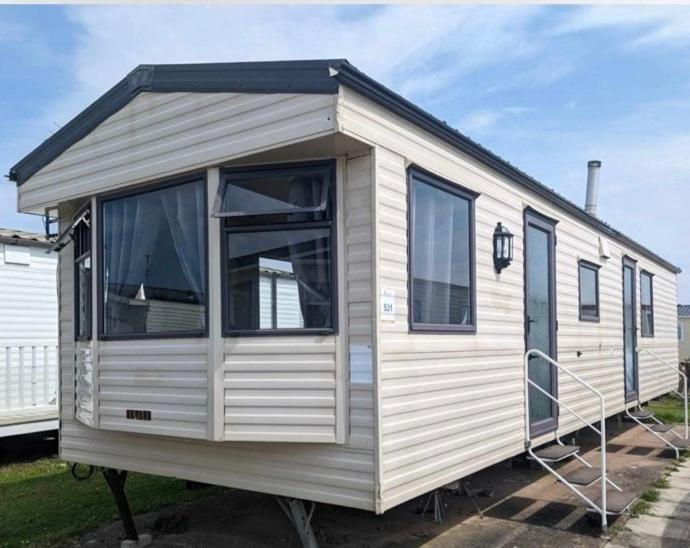 The Winchester Golden Gate Towyn Kinmel Bay 外观 照片